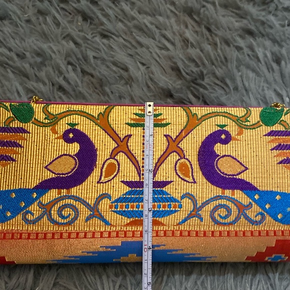 Paithani style handbag/clutch with gold and pink details from India - Picture 10 of 11